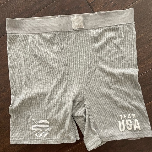 Skims Team USA Gray Boxers - Picture 1 of 3